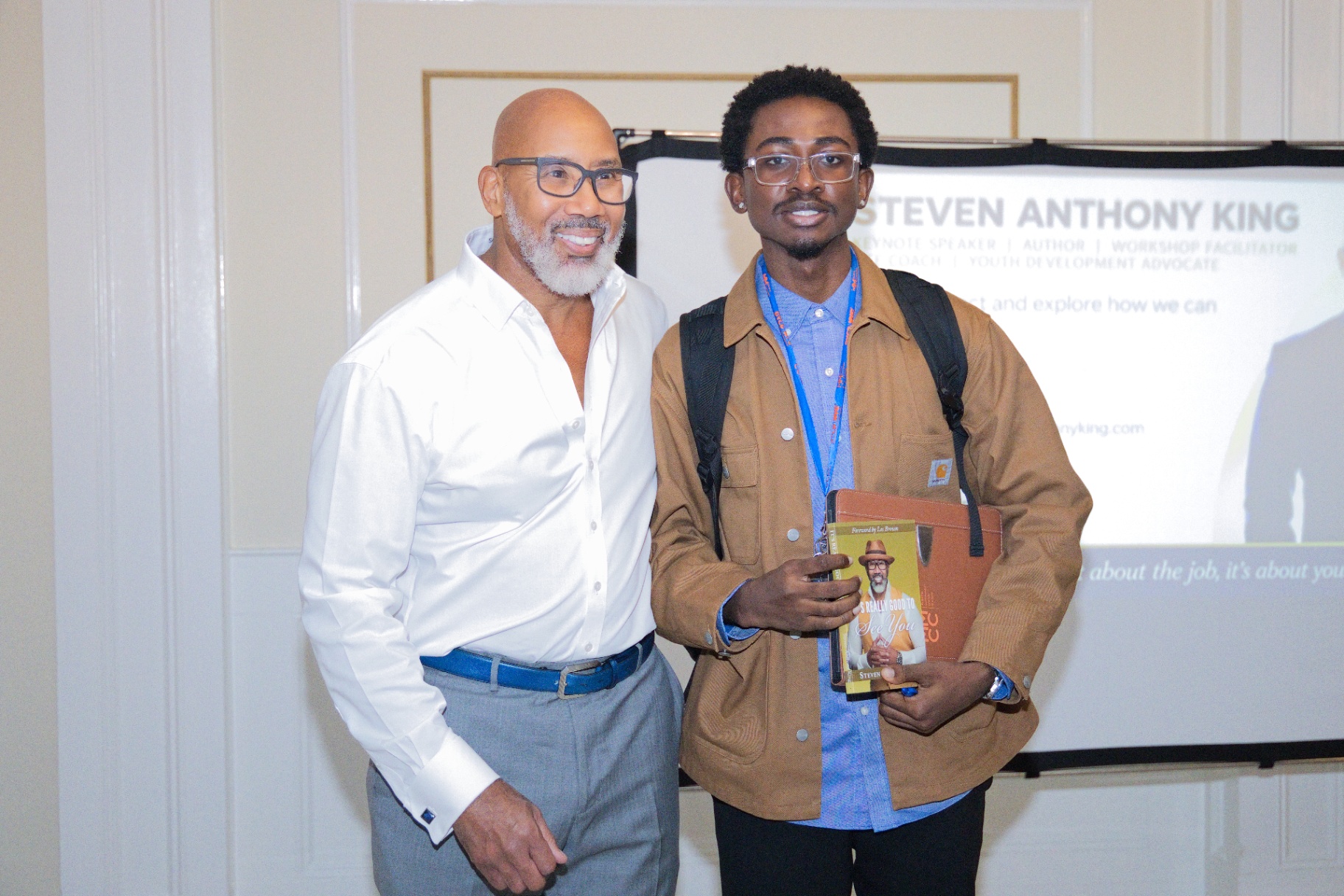 Keynote meet-and-greet — author and attendee